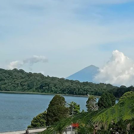 ホテル Warung Rekreasi Bedugul エクステリア 写真