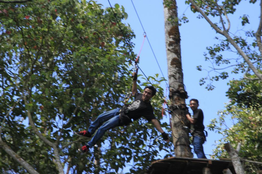 ホテル Warung Rekreasi Bedugul ブドゥグル エクステリア 写真