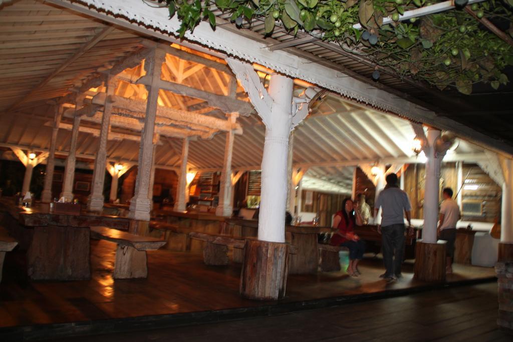 ホテル Warung Rekreasi Bedugul エクステリア 写真