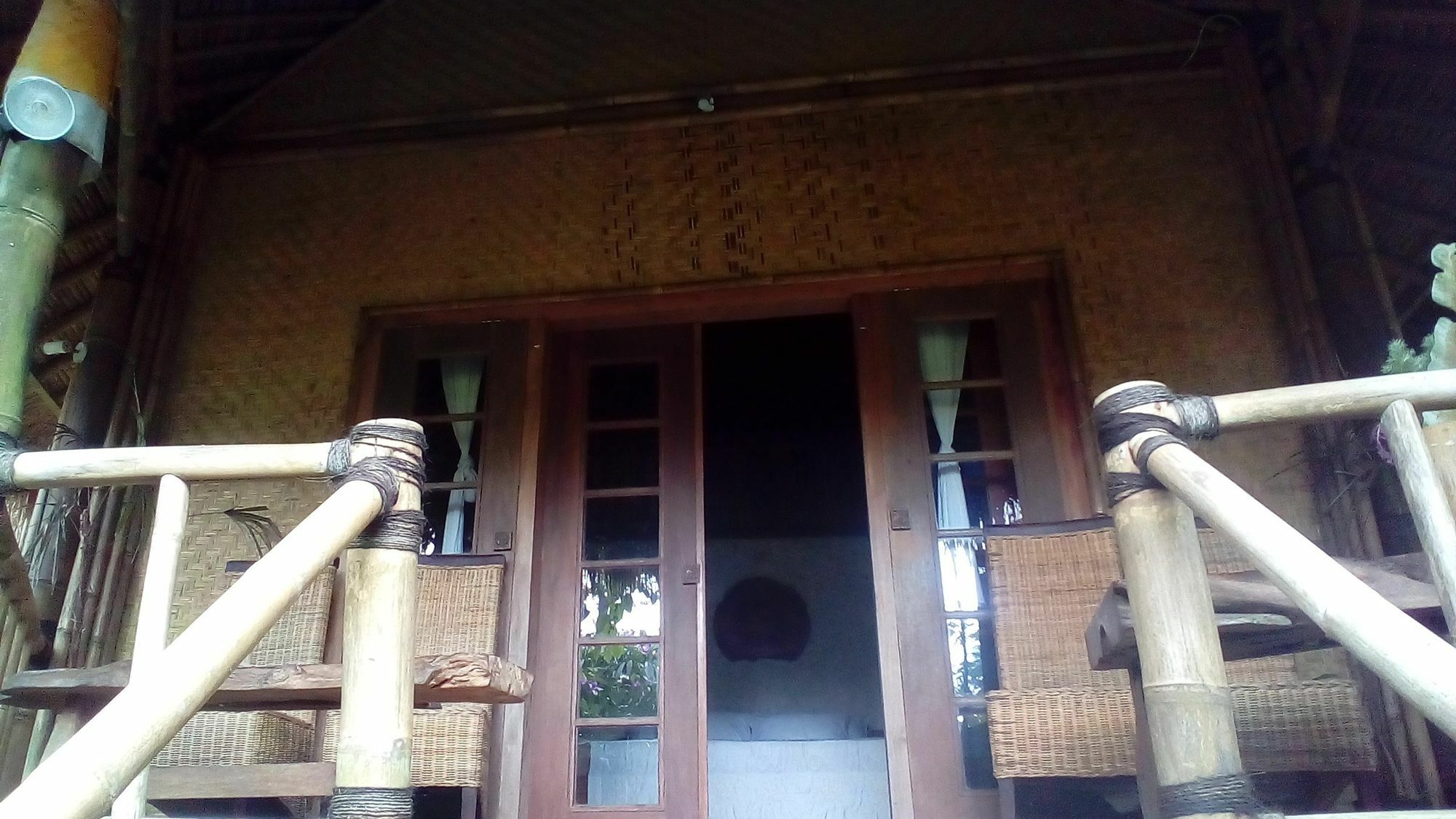 ホテル Warung Rekreasi Bedugul エクステリア 写真