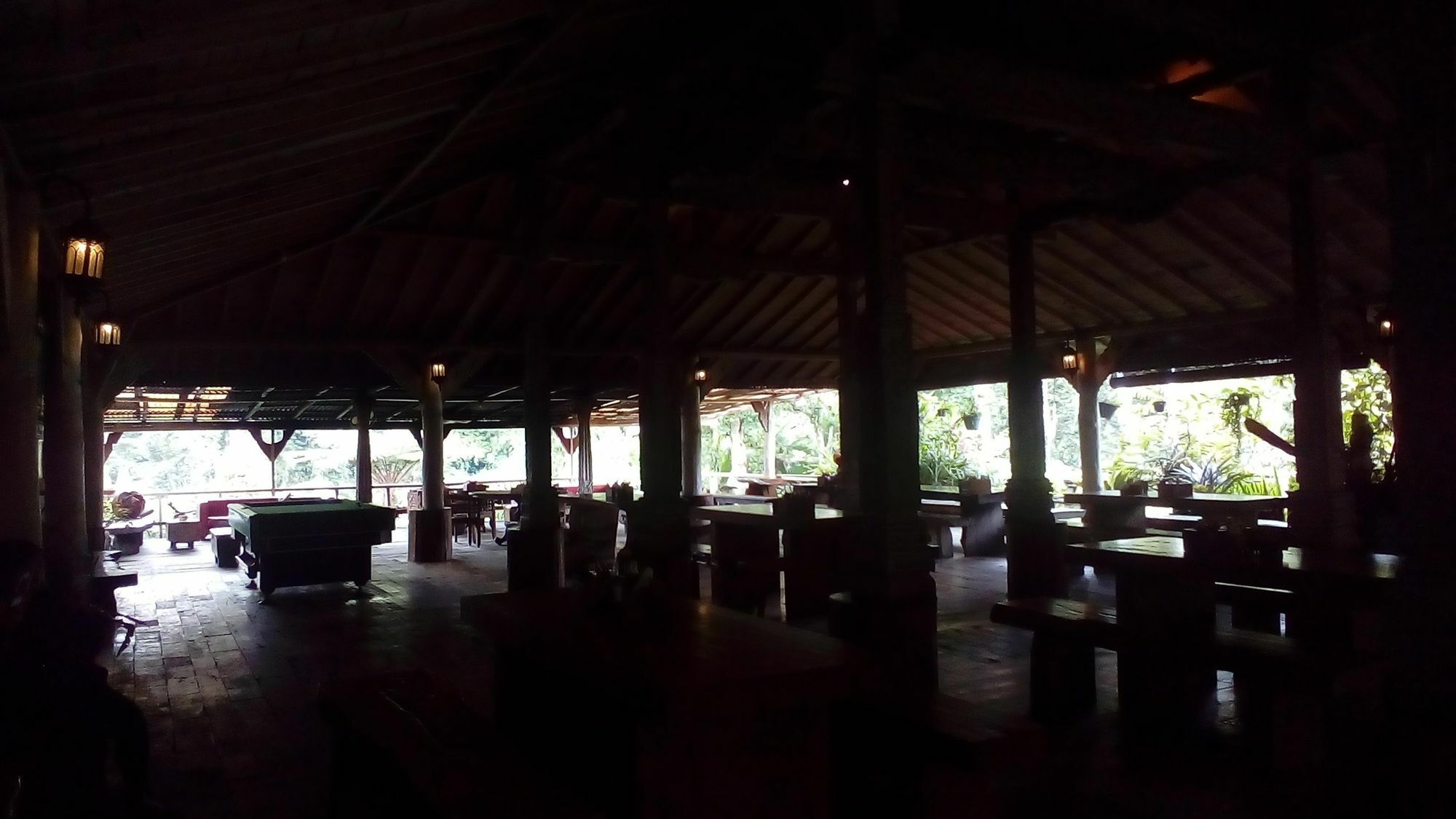 ホテル Warung Rekreasi Bedugul エクステリア 写真
